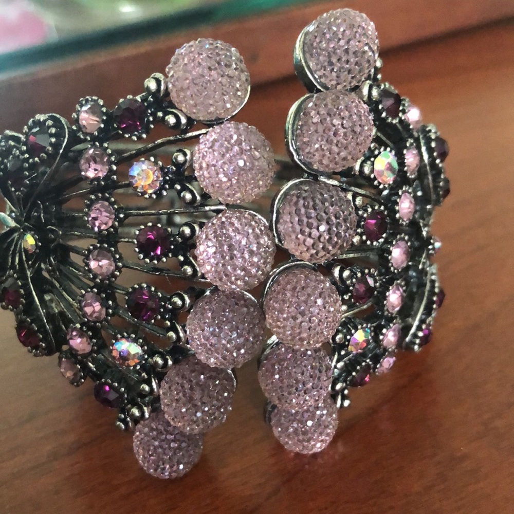 Cuff hinged bracelet with silver metal, purple. - Picture 6 of 6